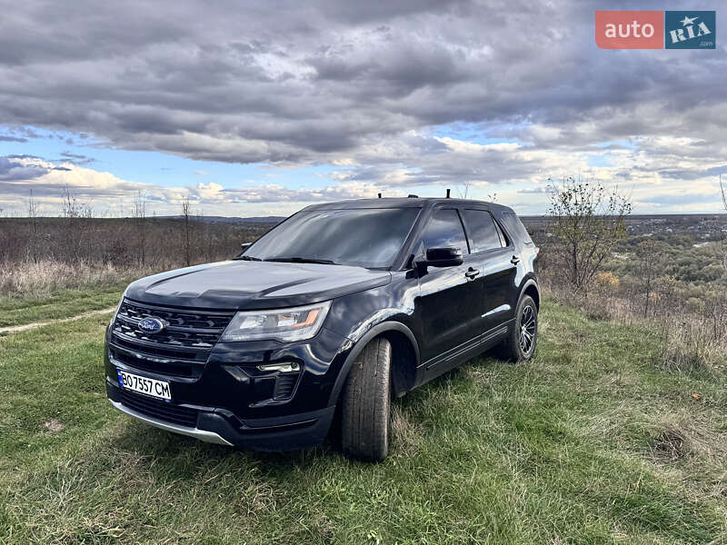Позашляховик / Кросовер Ford Explorer 2017 в Івано-Франківську фото 4 Позашляховик / Кросовер Ford Explorer 2017 в Івано-Франківську