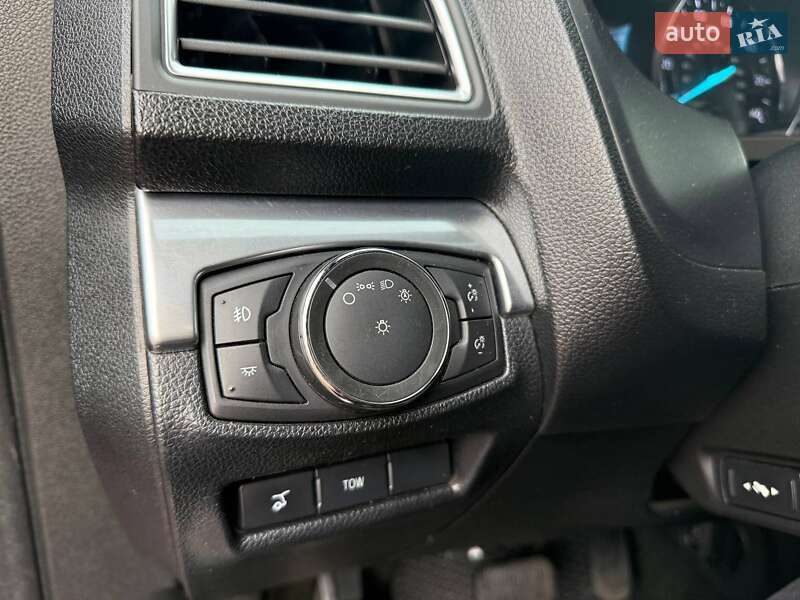 Внедорожник / Кроссовер Ford Explorer 2016 в Киеве фото 17 Внедорожник / Кроссовер Ford Explorer 2016 в Киеве