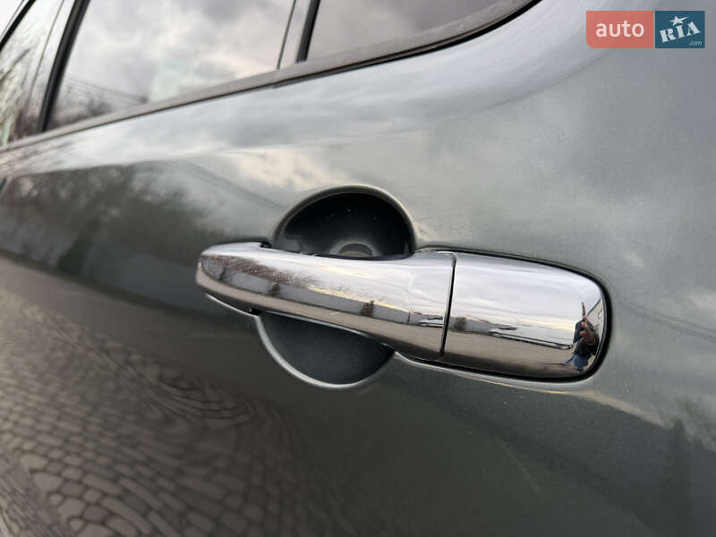 Внедорожник / Кроссовер Ford Explorer 2016 в Ивано-Франковске