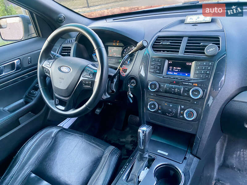 Позашляховик / Кросовер Ford Explorer 2017 в Києві фото 7 Позашляховик / Кросовер Ford Explorer 2017 в Києві