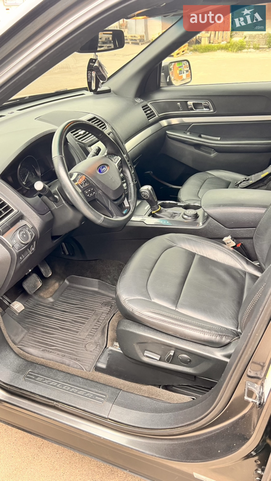 2018 Ford Explorer - мініатюра 4