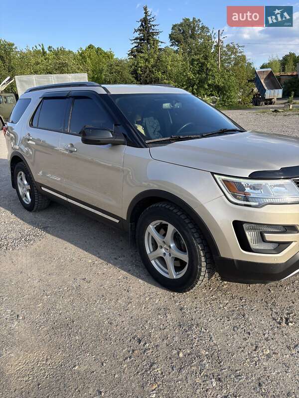 Ford Explorer 2017