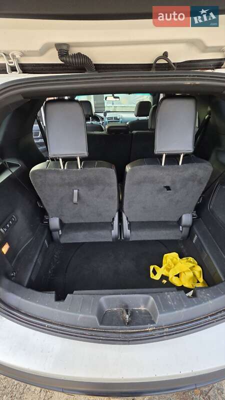Позашляховик / Кросовер Ford Explorer 2016 в Ірпені