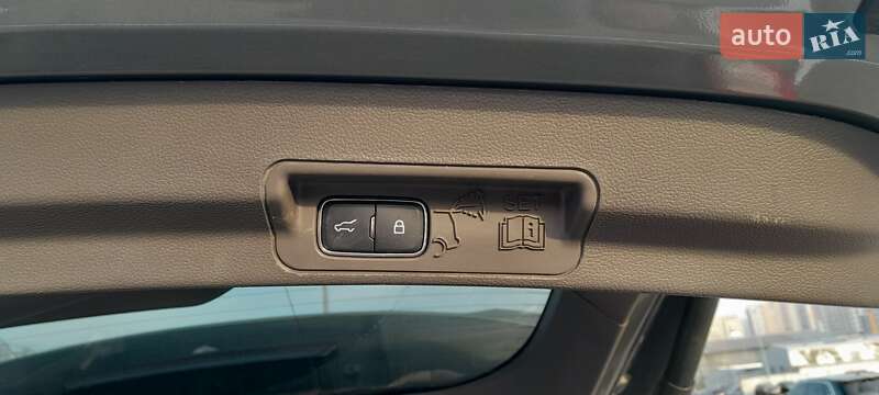 Позашляховик / Кросовер Ford Explorer 2019 в Києві