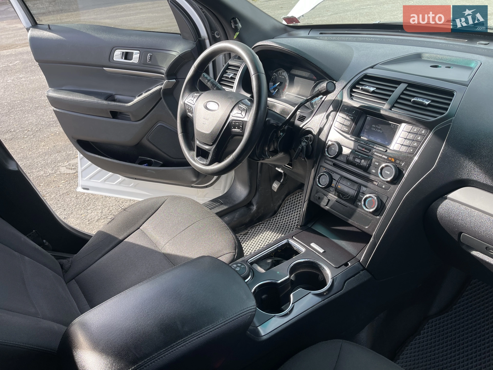2015 Ford Explorer - мініатюра 8