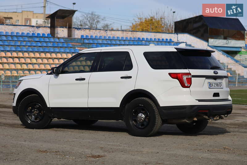 Внедорожник / Кроссовер Ford Explorer 2015 в Каменец-Подольском