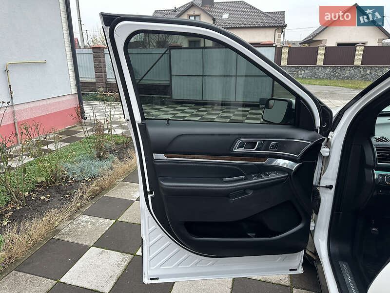 Внедорожник / Кроссовер Ford Explorer 2016 в Летичеве фото 23 Внедорожник / Кроссовер Ford Explorer 2016 в Летичеве