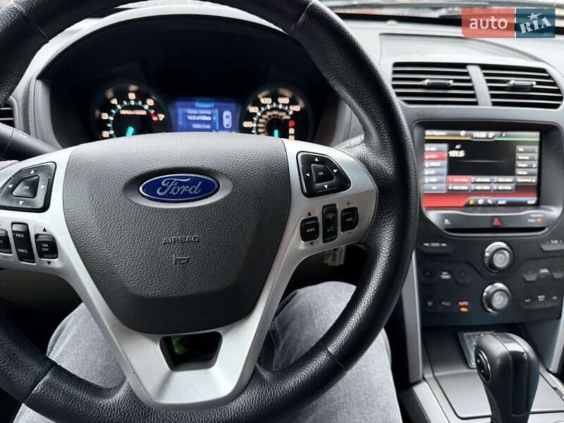 Позашляховик / Кросовер Ford Explorer 2015 в Києві фото 3 Позашляховик / Кросовер Ford Explorer 2015 в Києві