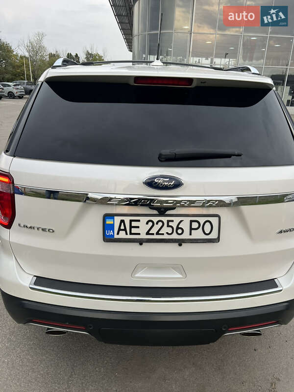 Внедорожник / Кроссовер Ford Explorer 2018 в Днепре