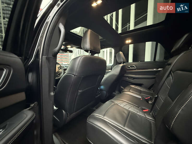 Внедорожник / Кроссовер Ford Explorer 2018 в Киеве