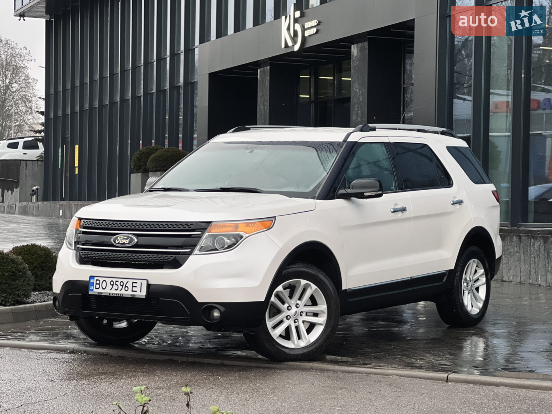 2013 Ford Explorer - мініатюра 13