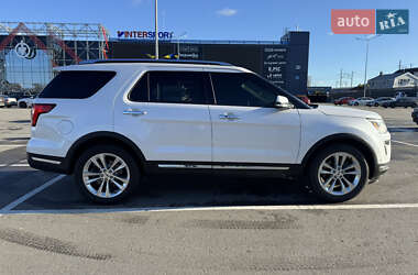 Внедорожник / Кроссовер Ford Explorer 2018 в Киеве