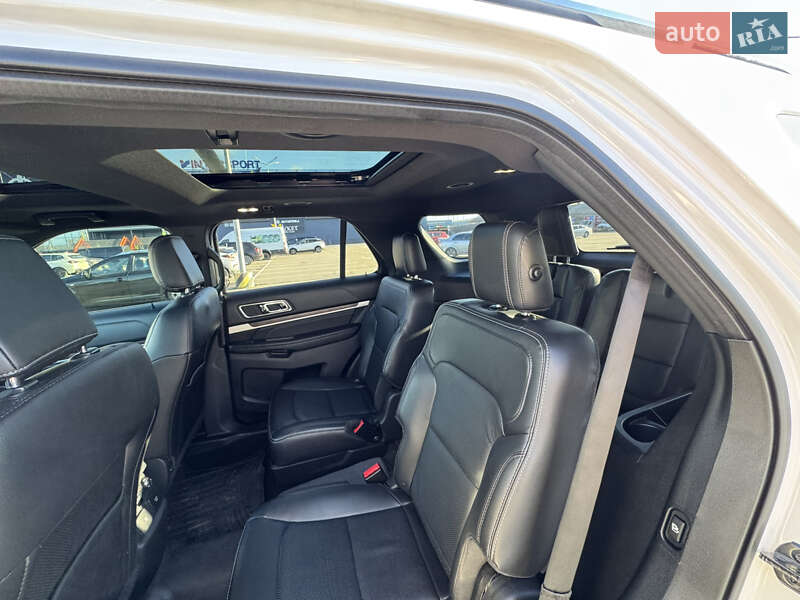 Внедорожник / Кроссовер Ford Explorer 2018 в Киеве