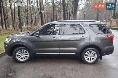Внедорожник / Кроссовер Ford Explorer 2018 в Чернигове