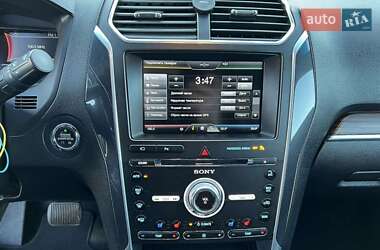 Позашляховик / Кросовер Ford Explorer 2016 в Ковелі