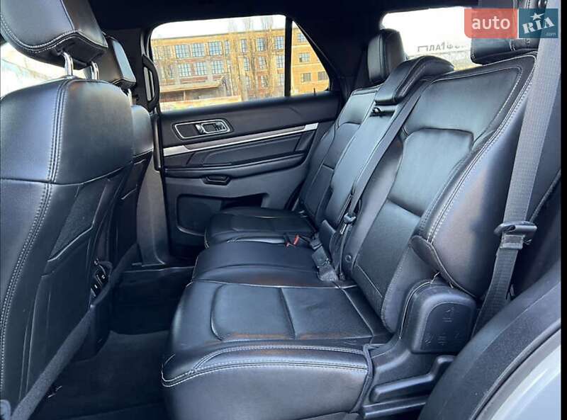 Позашляховик / Кросовер Ford Explorer 2016 в Ковелі фото 54 Позашляховик / Кросовер Ford Explorer 2016 в Ковелі