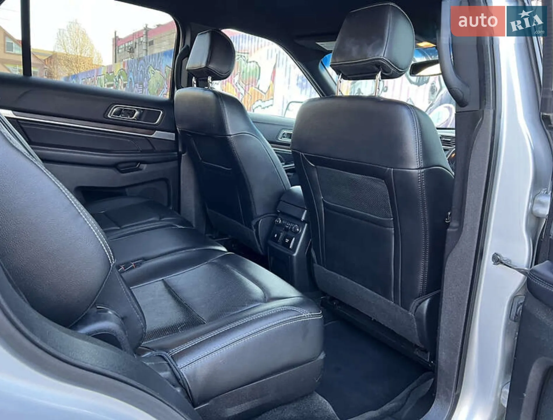 2016 Ford Explorer - мініатюра 59