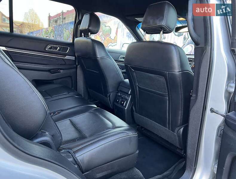 Позашляховик / Кросовер Ford Explorer 2016 в Ковелі фото 59 Позашляховик / Кросовер Ford Explorer 2016 в Ковелі