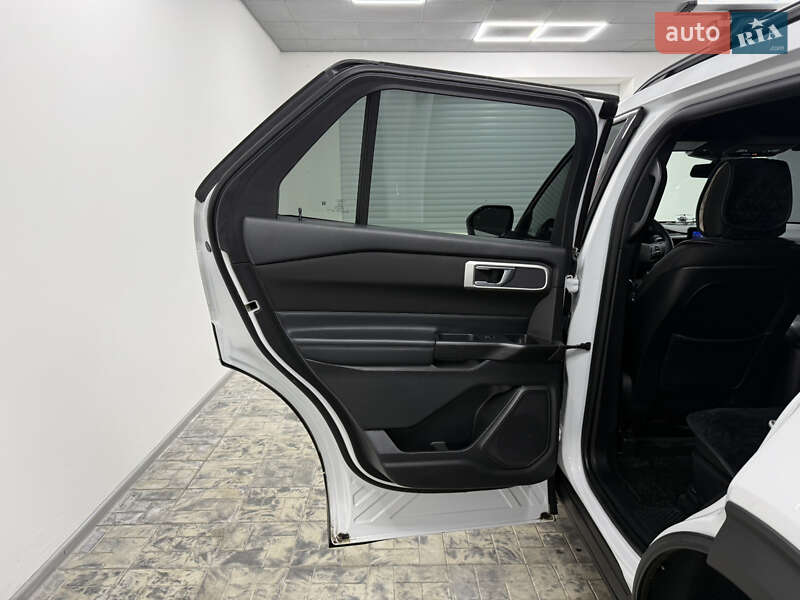 Позашляховик / Кросовер Ford Explorer 2020 в Одесі