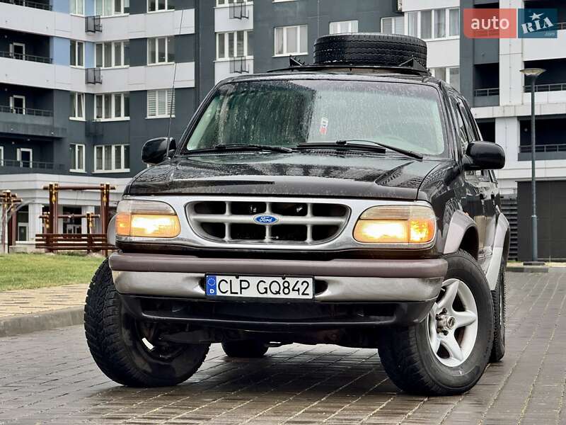Внедорожник / Кроссовер Ford Explorer 1998 в Одессе