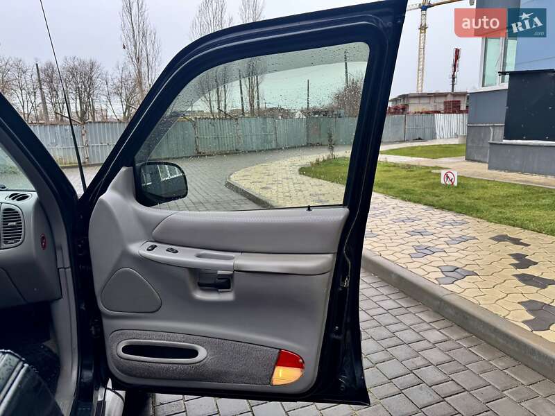 Внедорожник / Кроссовер Ford Explorer 1998 в Одессе