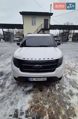 Позашляховик / Кросовер Ford Explorer 2013 в Первомайську