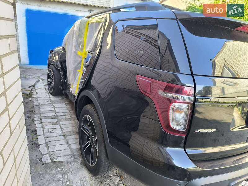 Внедорожник / Кроссовер Ford Explorer 2014 в Яготине