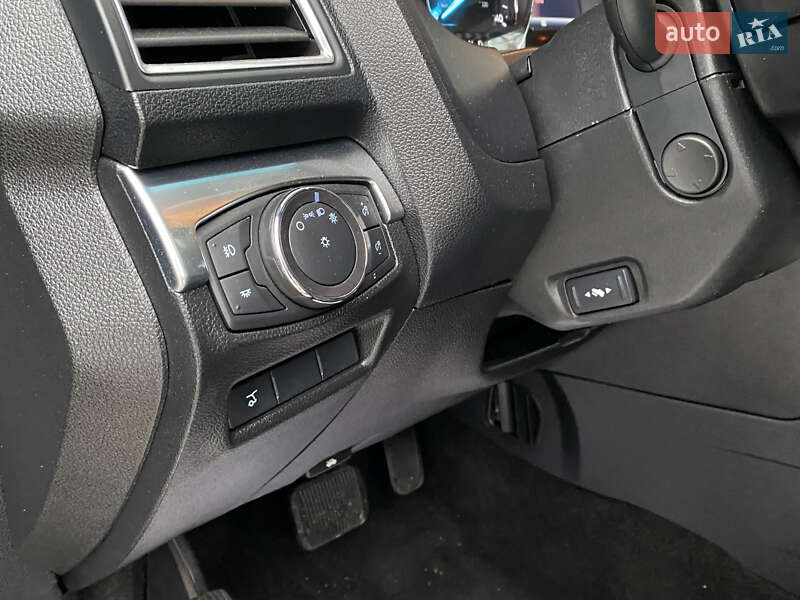 Позашляховик / Кросовер Ford Explorer 2017 в Вінниці