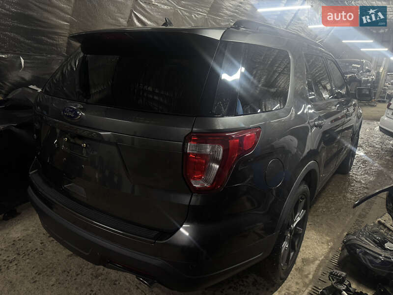 Позашляховик / Кросовер Ford Explorer 2019 в Львові