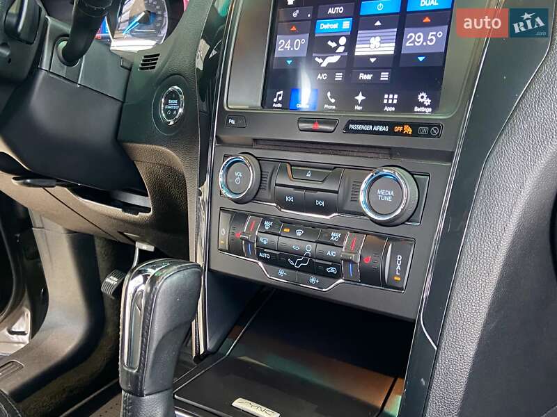 Внедорожник / Кроссовер Ford Explorer 2016 в Виннице