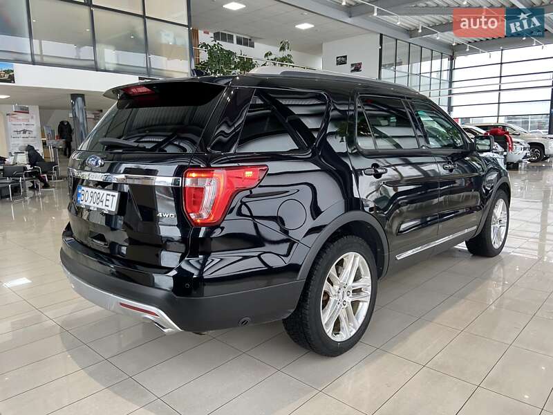 Внедорожник / Кроссовер Ford Explorer 2016 в Виннице