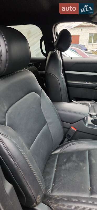 Внедорожник / Кроссовер Ford Explorer 2017 в Харькове фото 7 Внедорожник / Кроссовер Ford Explorer 2017 в Харькове