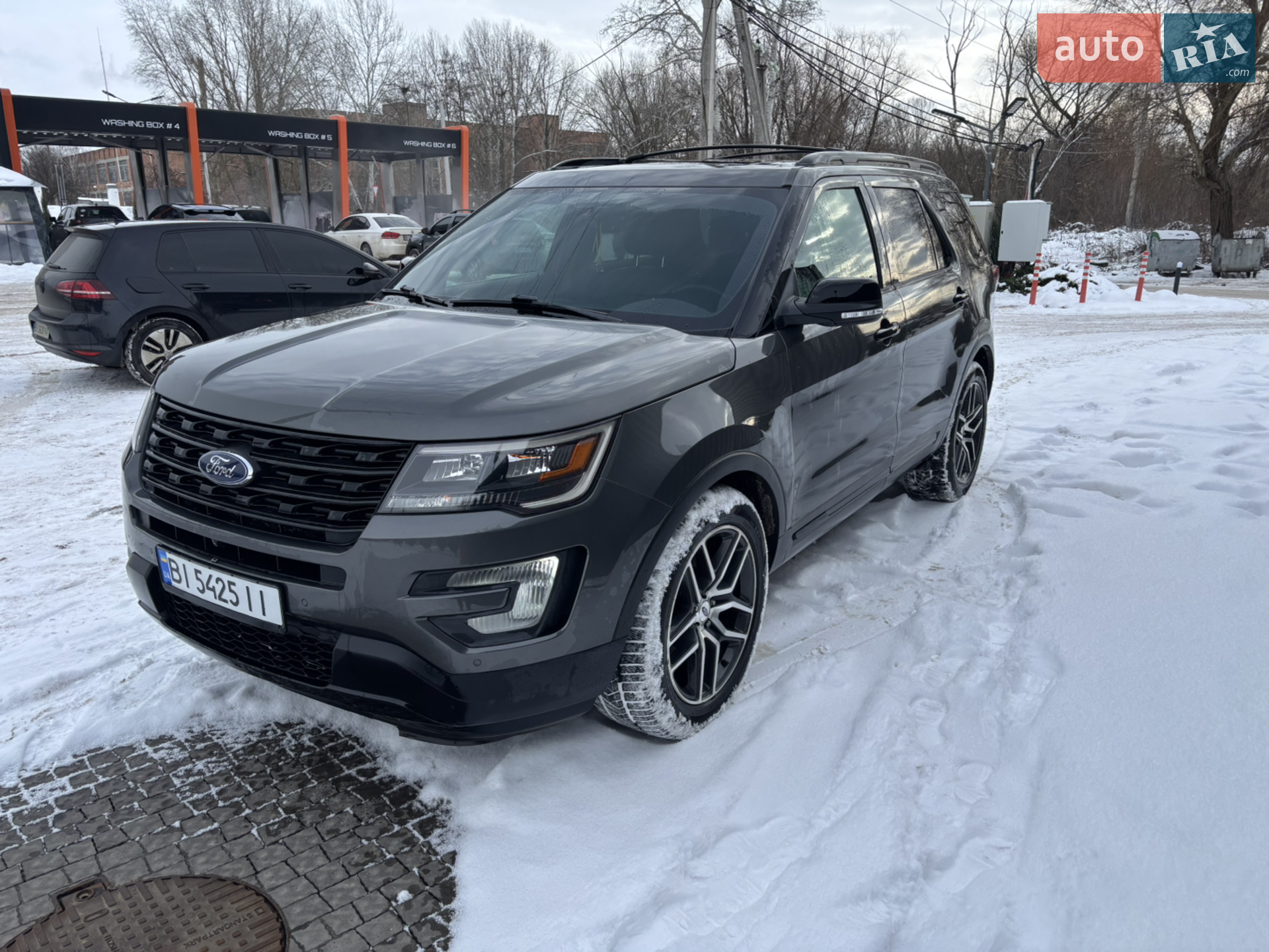 2017 Ford Explorer - фото 1