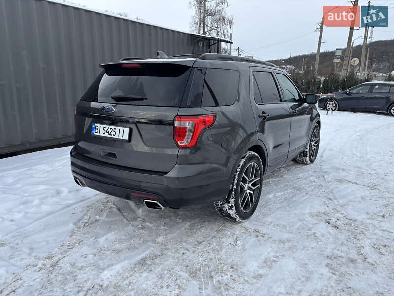 Внедорожник / Кроссовер Ford Explorer 2017 в Полтаве