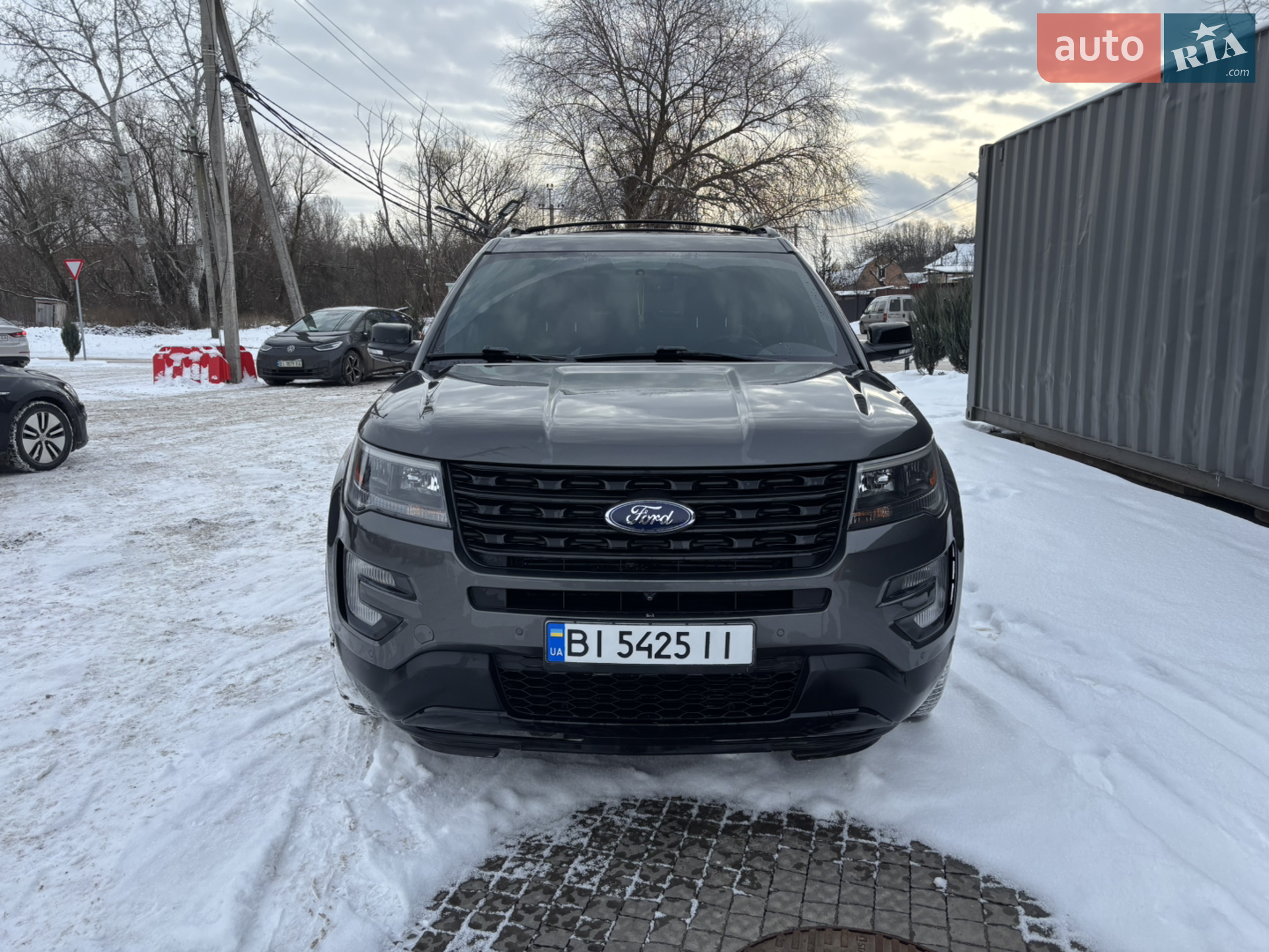 2017 Ford Explorer - мініатюра 2