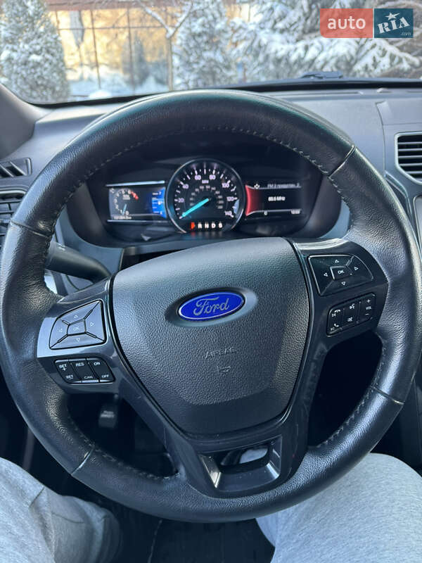 Внедорожник / Кроссовер Ford Explorer 2018 в Новомосковске