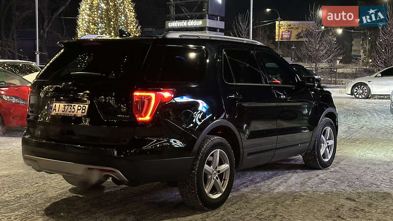 Внедорожник / Кроссовер Ford Explorer 2016 в Буче