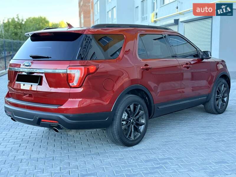 Внедорожник / Кроссовер Ford Explorer 2018 в Шепетовке
