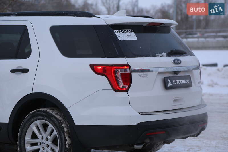 Внедорожник / Кроссовер Ford Explorer 2017 в Киеве