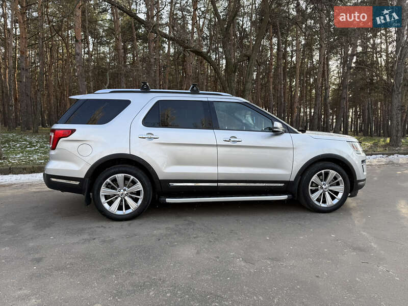 Позашляховик / Кросовер Ford Explorer 2019 в Миколаєві