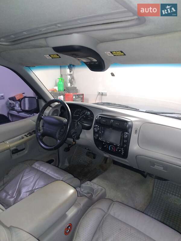 Позашляховик / Кросовер Ford Explorer 1998 в Житомирі