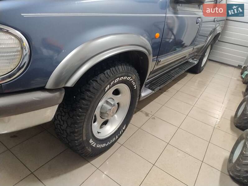 Позашляховик / Кросовер Ford Explorer 1998 в Житомирі