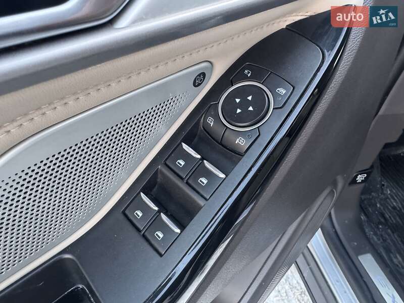 Внедорожник / Кроссовер Ford Explorer 2022 в Киеве