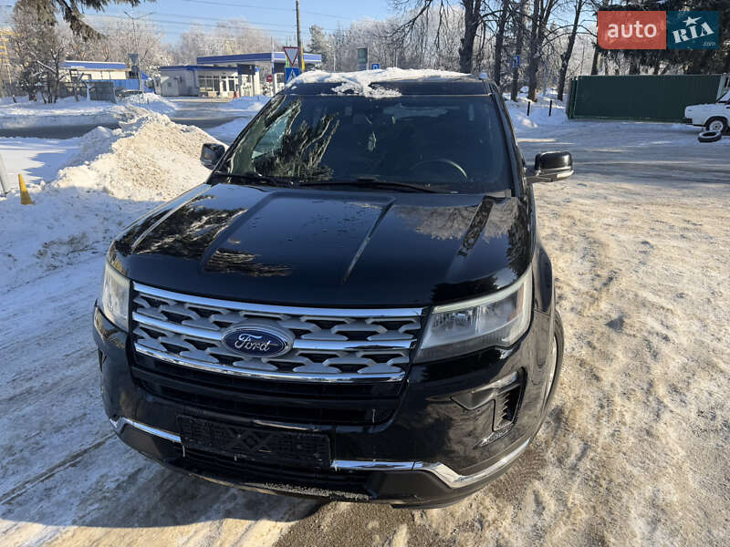 Позашляховик / Кросовер Ford Explorer 2017 в Рівному
