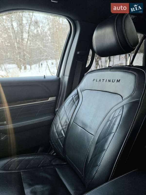 Позашляховик / Кросовер Ford Explorer 2017 в Києві