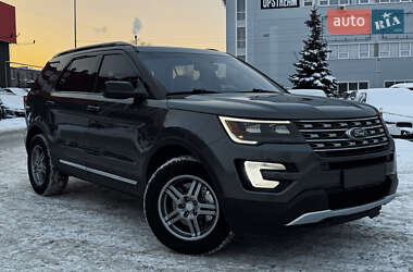 Позашляховик / Кросовер Ford Explorer 2016 в Києві