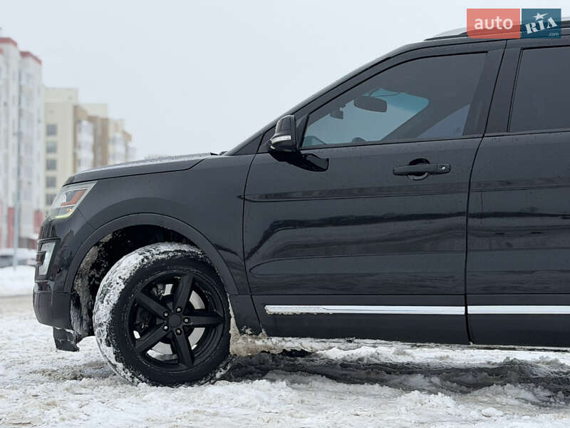 Позашляховик / Кросовер Ford Explorer 2015 в Вінниці