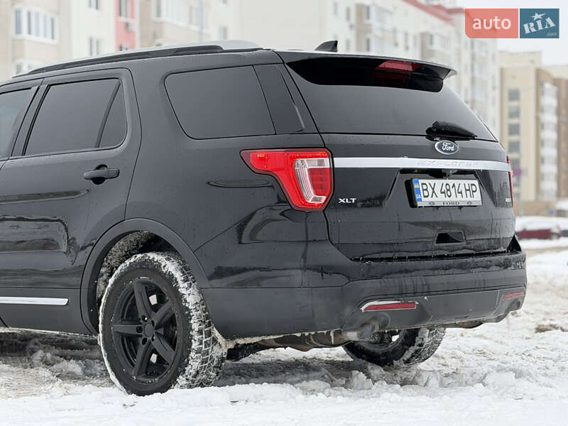 Позашляховик / Кросовер Ford Explorer 2015 в Вінниці