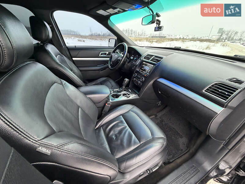 Позашляховик / Кросовер Ford Explorer 2015 в Вінниці