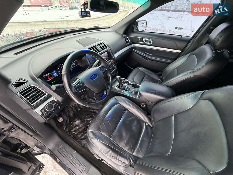 Позашляховик / Кросовер Ford Explorer 2015 в Вінниці